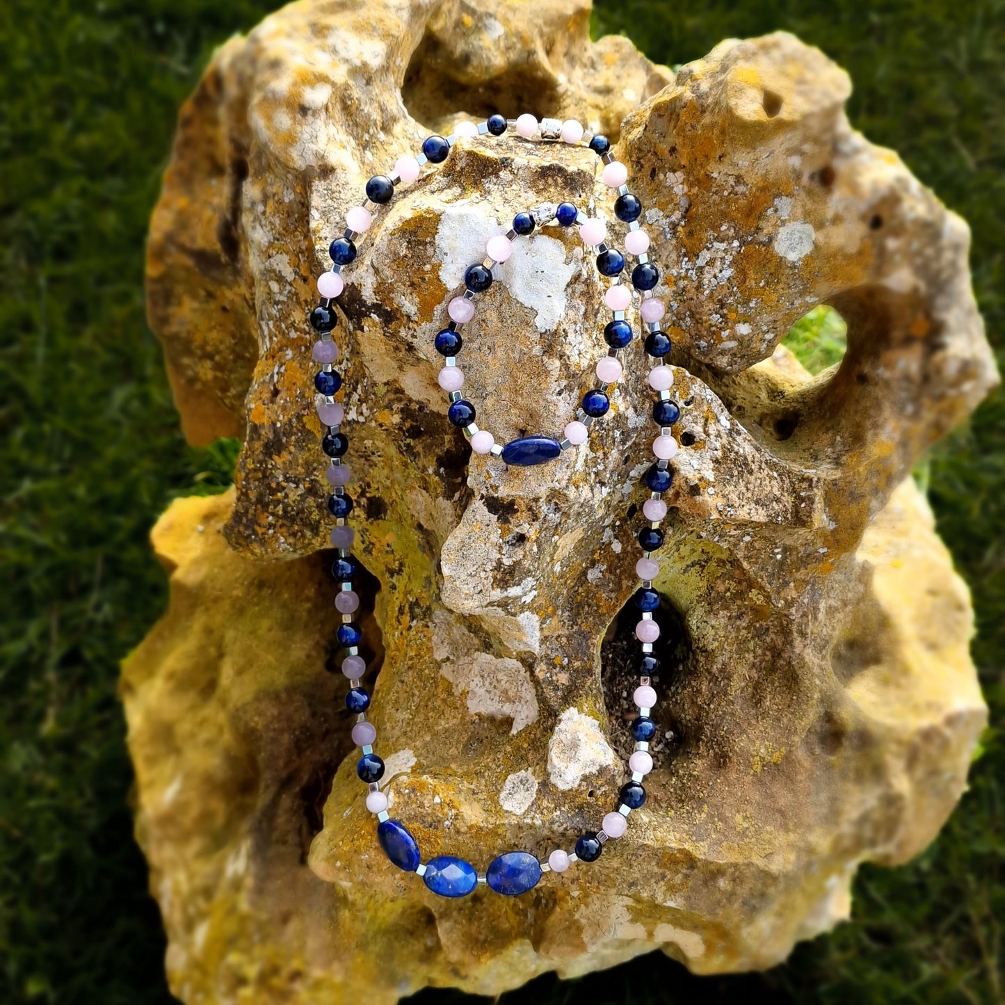 Pulsera Cohérence® - Rodonita, Lapislázuli, Oro