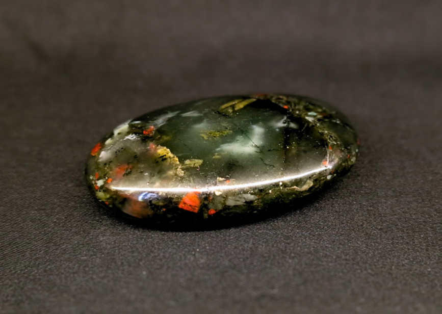 Pierre de Cohérence® - Jaspe Héliotrope Africaine