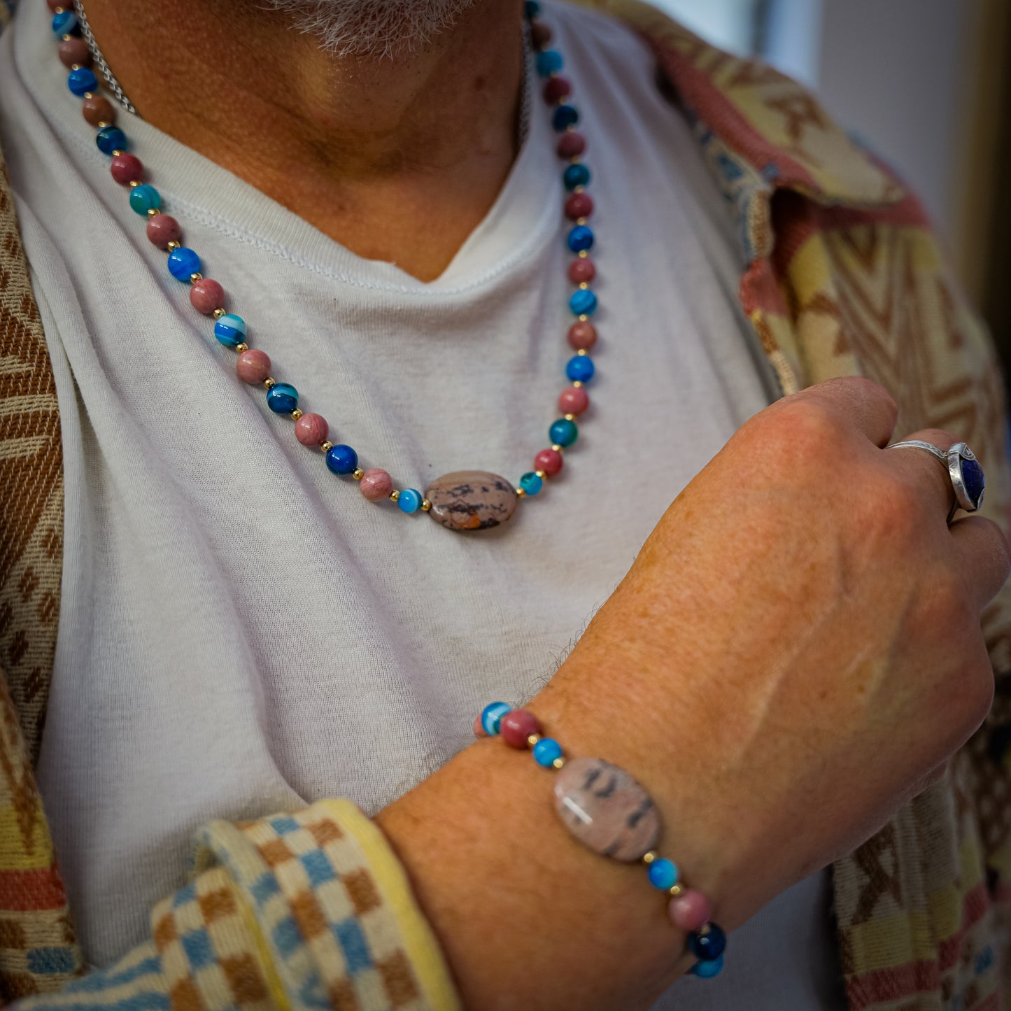 Bracelet de Cohérence® - Rhodonite rose, agate blue océan, perle or rempli 14K, Rhodonte plate