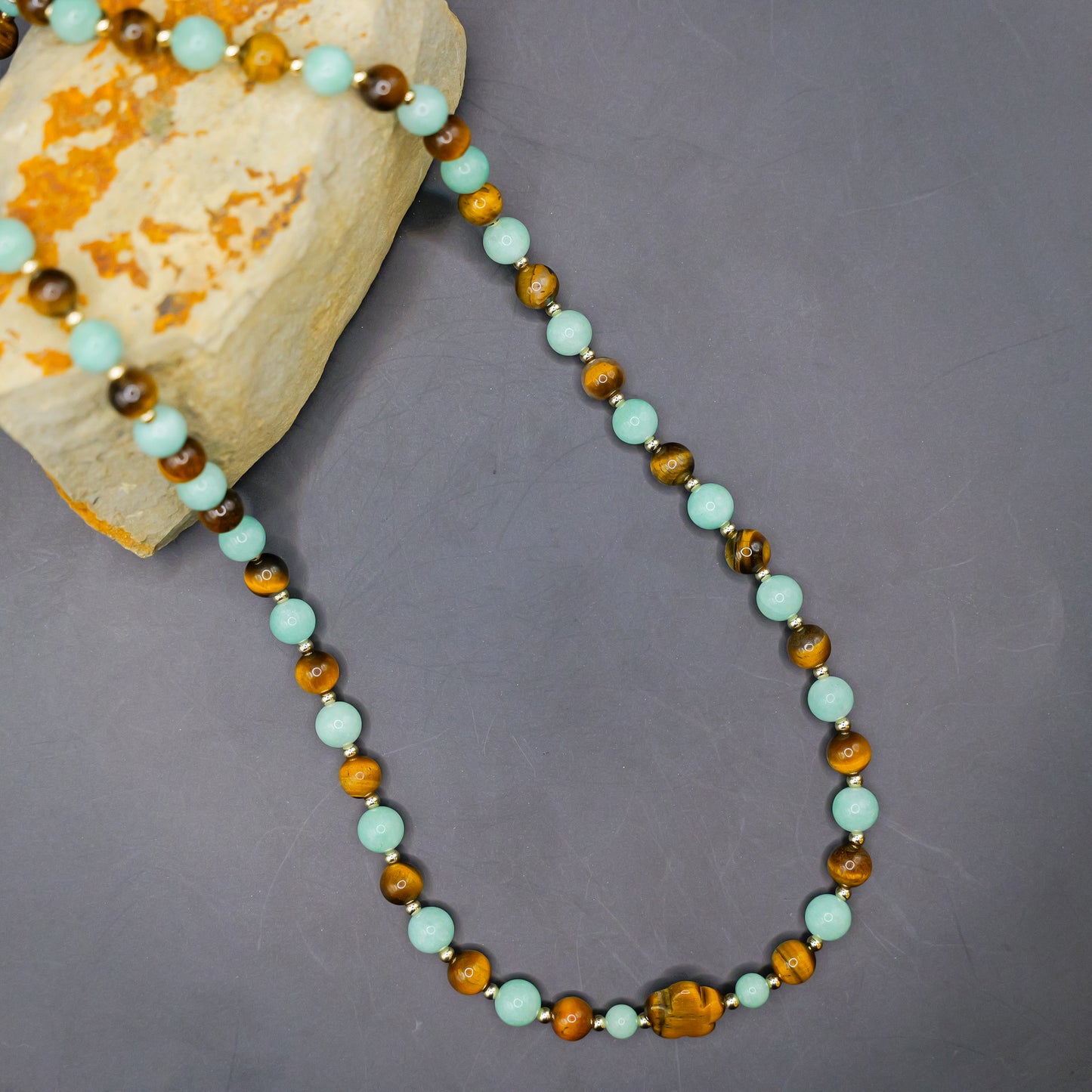 Collar Cohérence® - Piedras lunares, Amazonita, Oro.