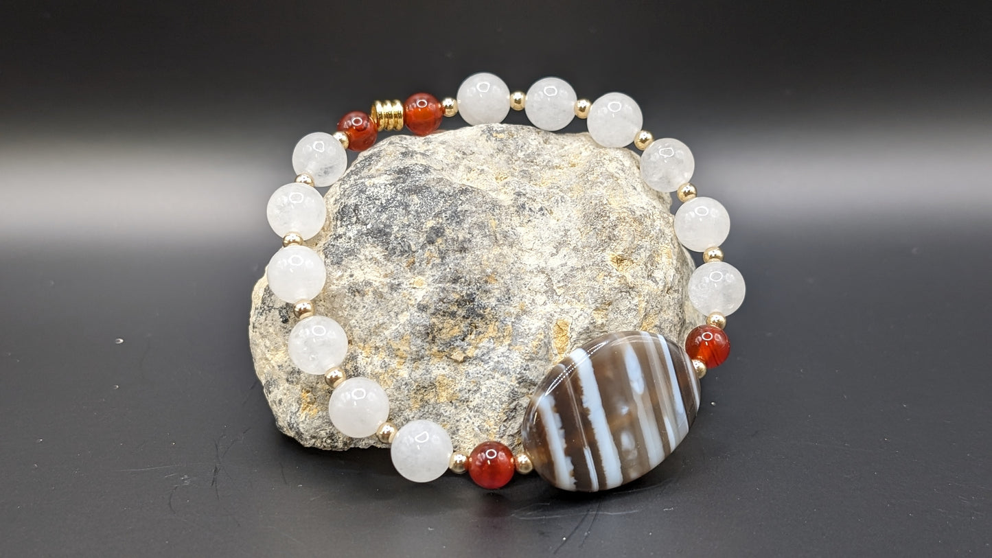 Bracelet de Cohérence® - Agate du Botswana teintée claire, Or, Jade blanche, Cornaline